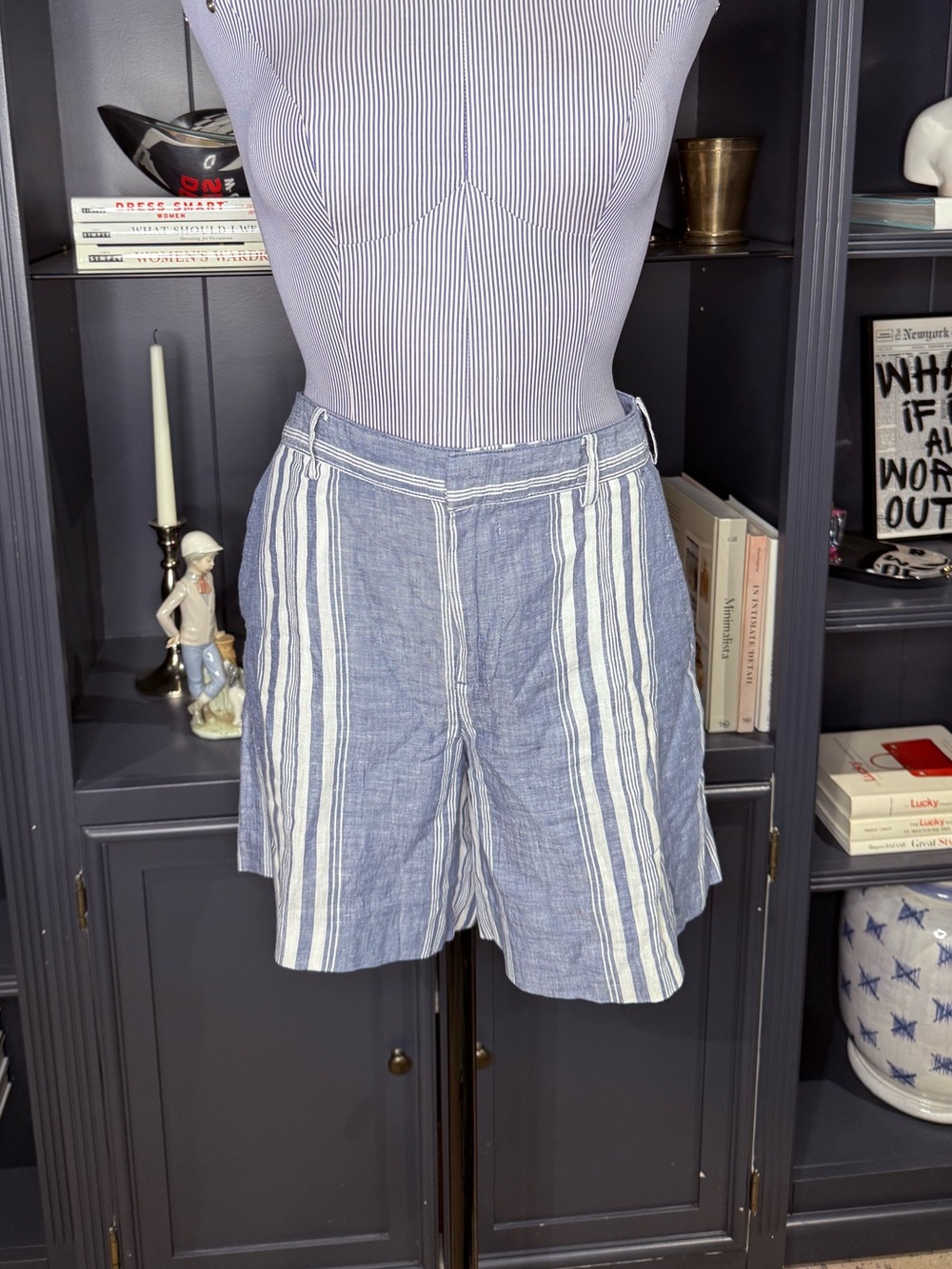 Lauren Ralph Lauren Striped Linen Shorts – Blue & White – Size 8 - Picture 2 of 10